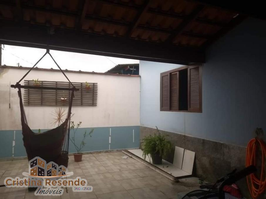 Casa à venda com 2 quartos, 175m² - Foto 1
