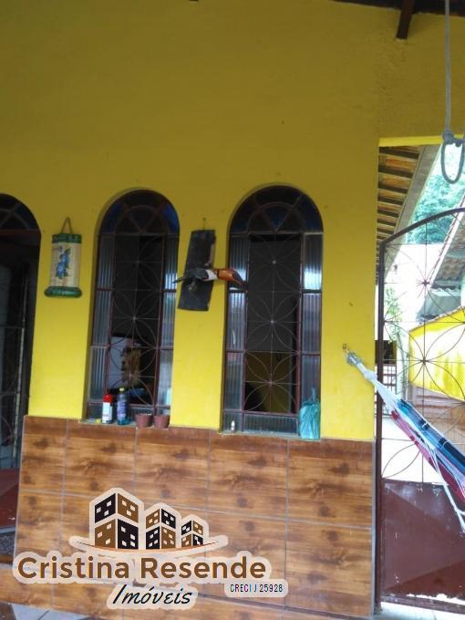 Casa à venda com 3 quartos, 250m² - Foto 1