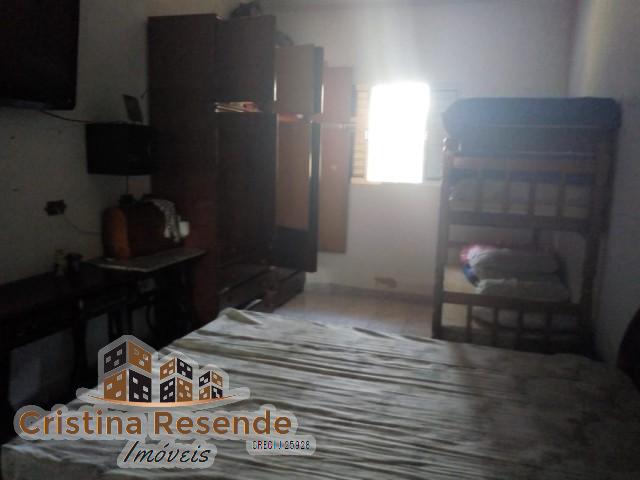 Casa à venda com 2 quartos, 1350m² - Foto 3