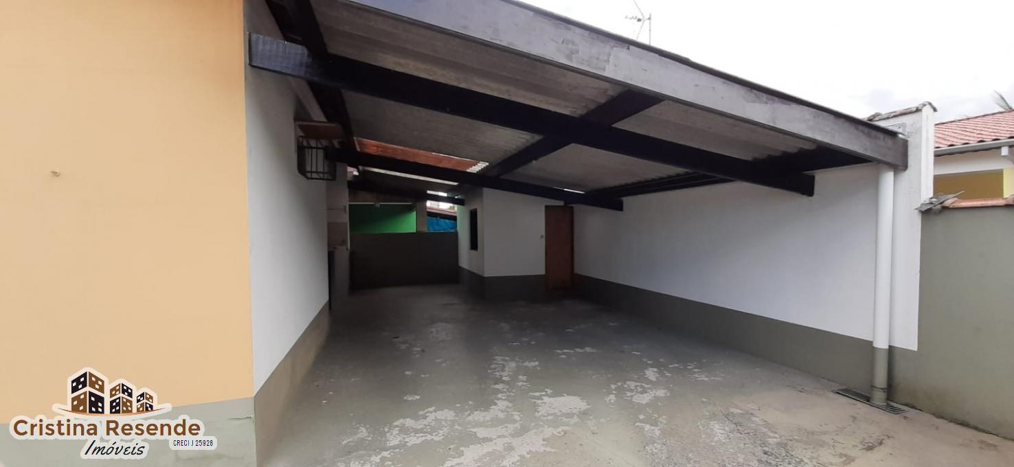 Casa à venda com 2 quartos, 250m² - Foto 7