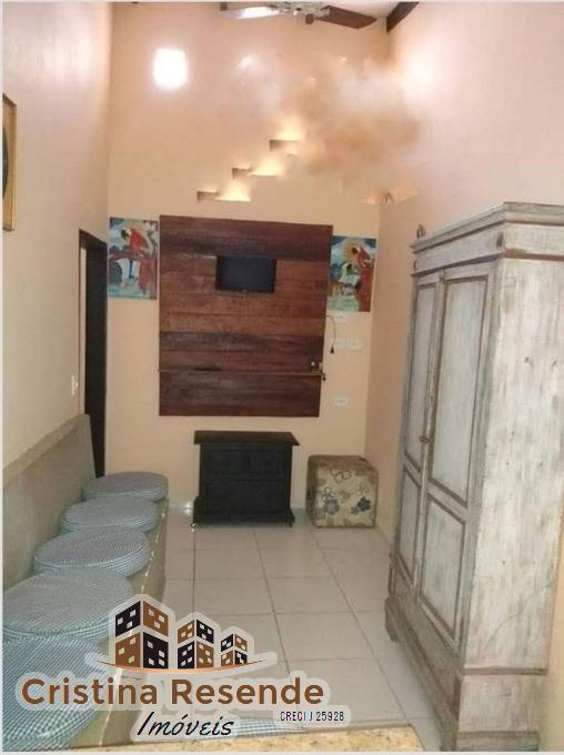 Casa, 6 quartos, 198 m² - Foto 4