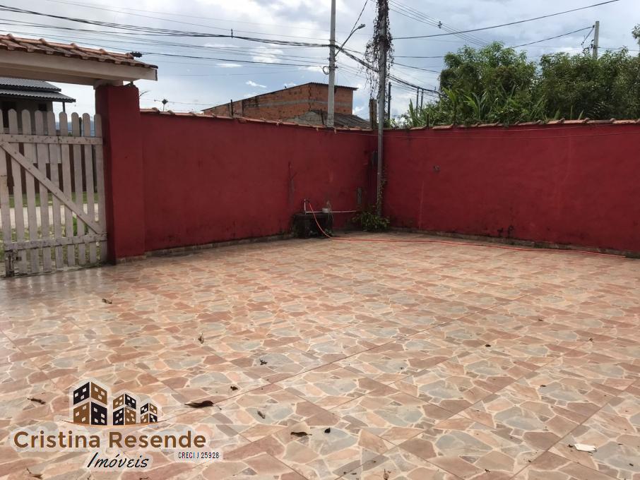 Casa à venda com 4 quartos, 360m² - Foto 1