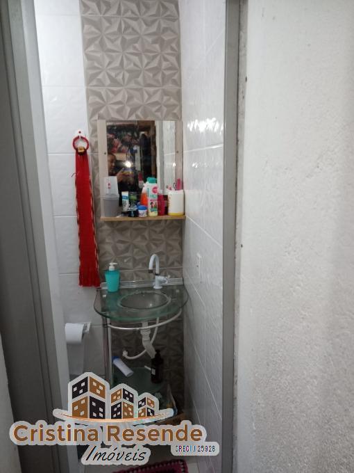 Casa à venda com 3 quartos, 220m² - Foto 11