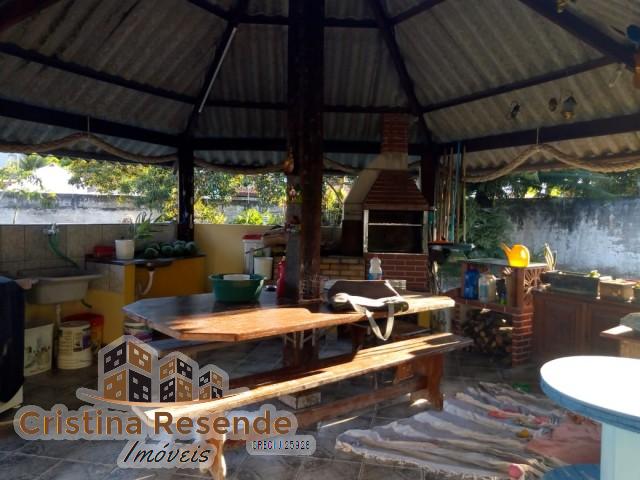 Casa à venda com 2 quartos, 1350m² - Foto 12