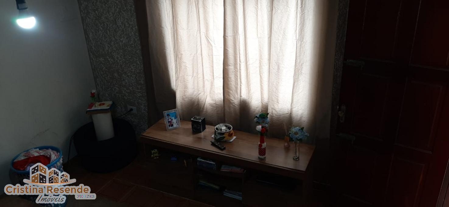Sobrado à venda com 2 quartos, 100m² - Foto 4