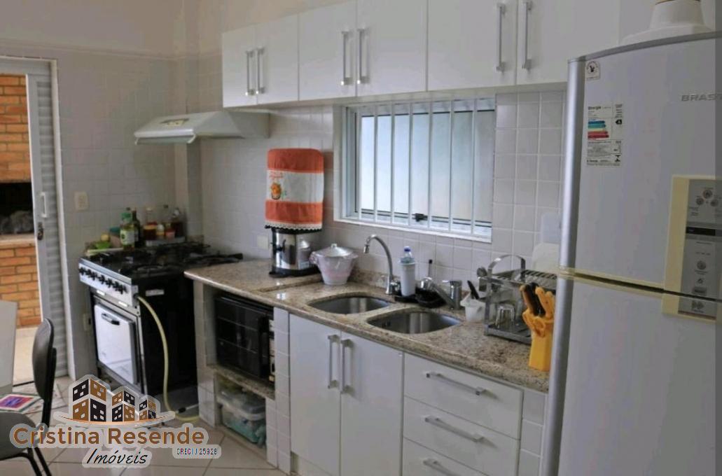 Casa, 5 quartos, 370 m² - Foto 4