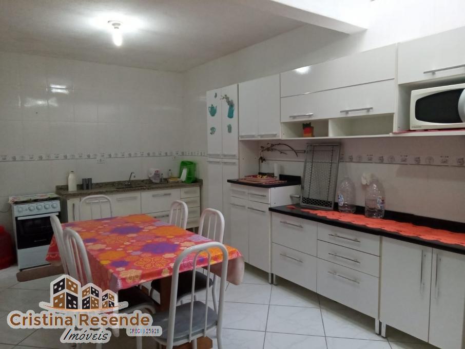 Casa, 2 quartos, 220 m² - Foto 2