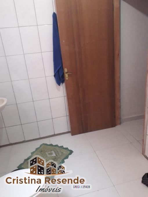 Casa à venda com 2 quartos, 156m² - Foto 8