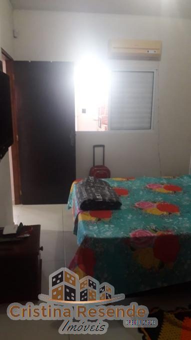 Casa à venda com 2 quartos, 156m² - Foto 13