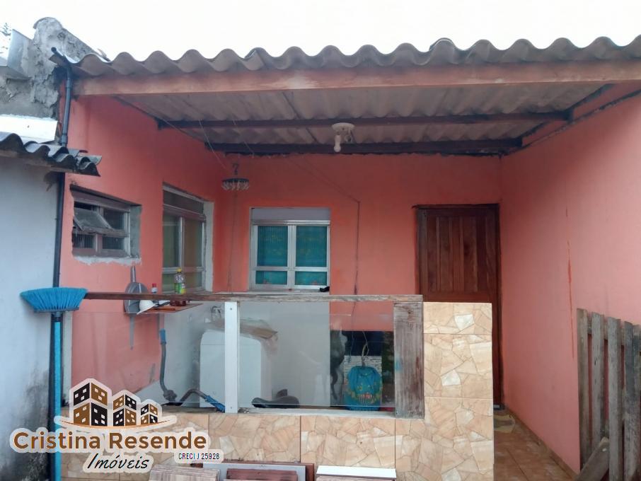 Casa à venda com 3 quartos, 220m² - Foto 1