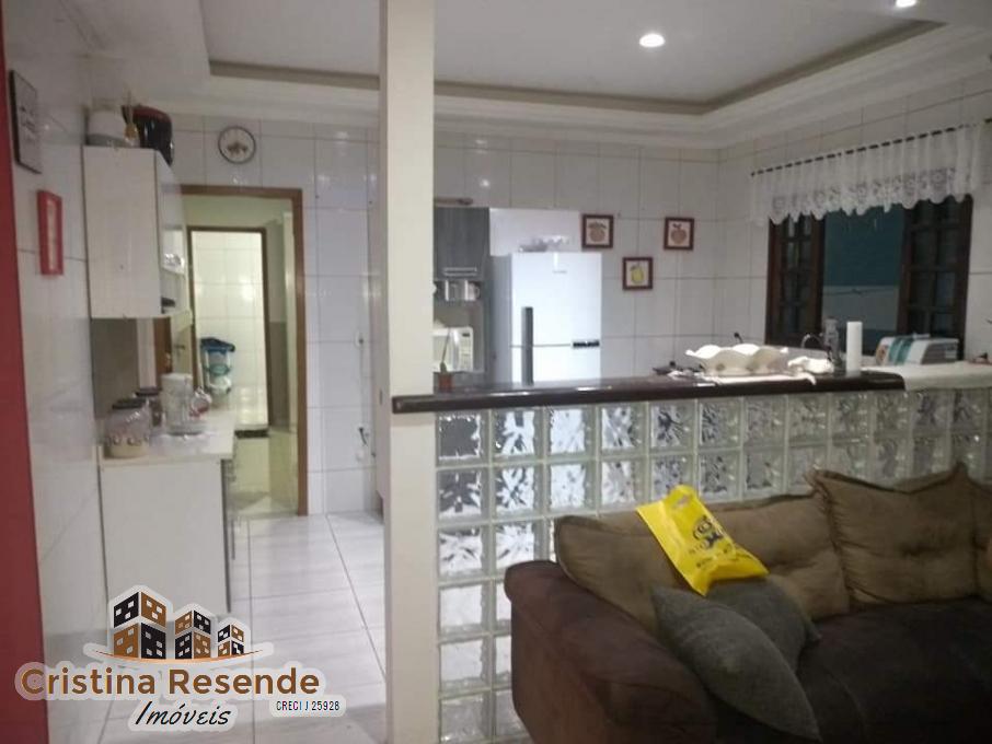 Casa à venda com 2 quartos, 175m² - Foto 5