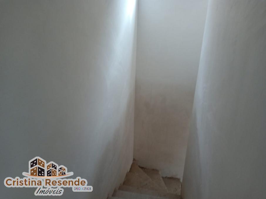 Casa à venda com 2 quartos, 180m² - Foto 5