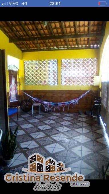 Casa à venda com 3 quartos, 250m² - Foto 2