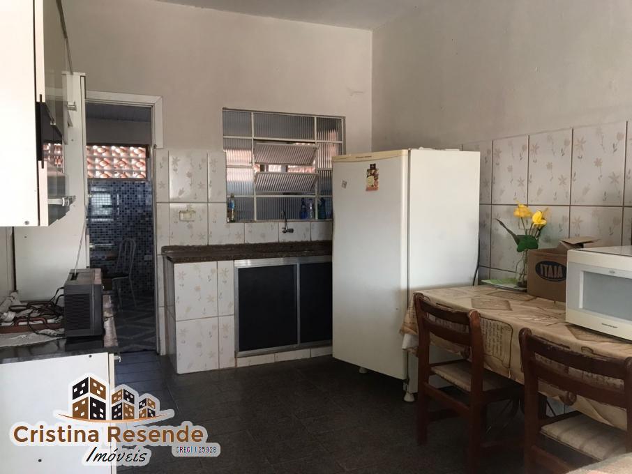 Casa à venda com 4 quartos, 360m² - Foto 10