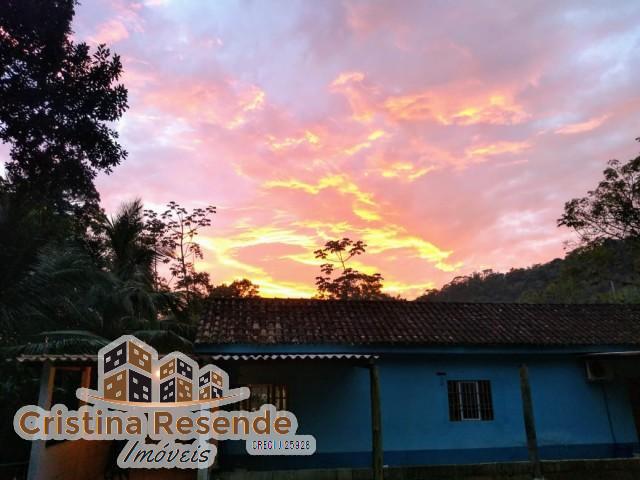 Chácara à venda com 3 quartos, 2000m² - Foto 1