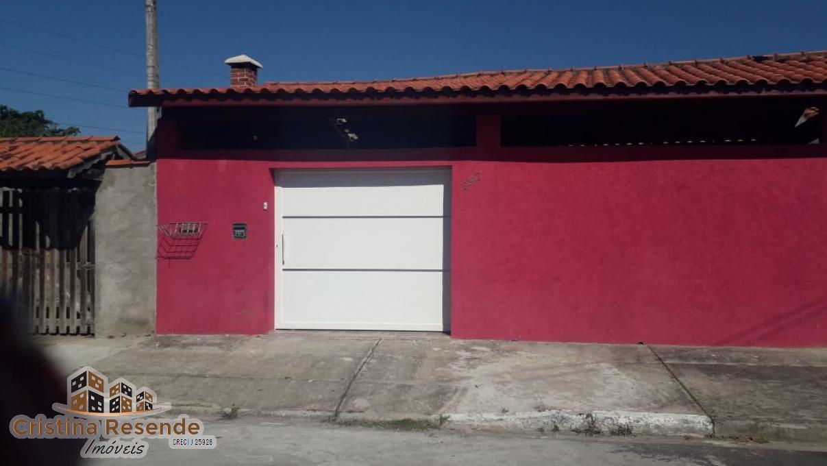 Casa à venda com 2 quartos, 156m² - Foto 1