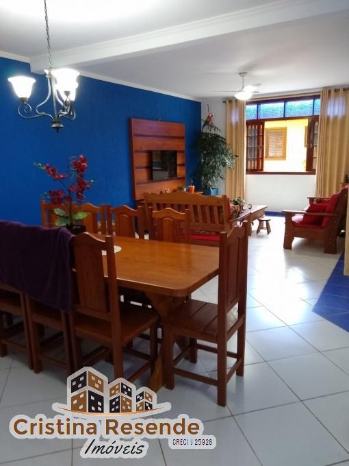 Casa à venda com 7 quartos, 360m² - Foto 11