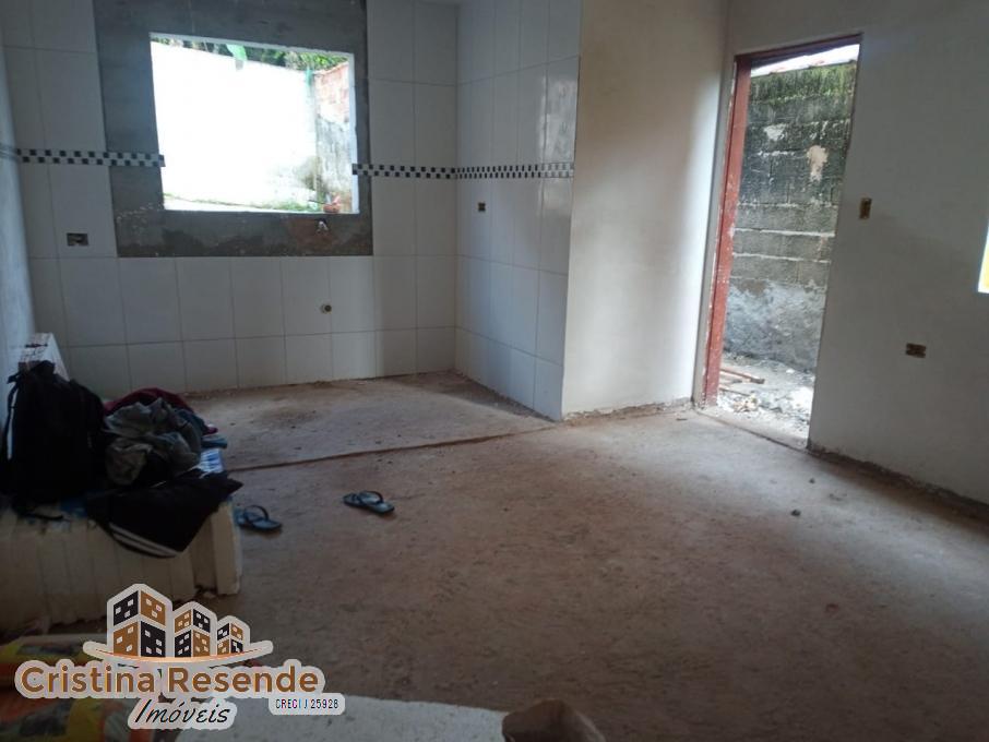 Casa à venda com 2 quartos, 180m² - Foto 17