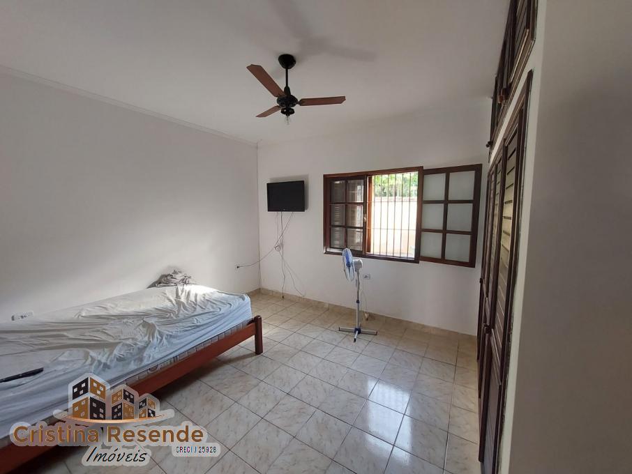 Casa, 3 quartos, 285 m² - Foto 12