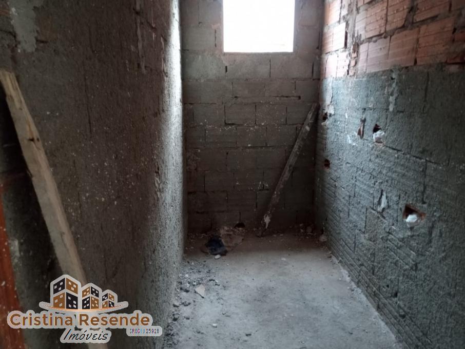 Casa à venda com 2 quartos, 180m² - Foto 15