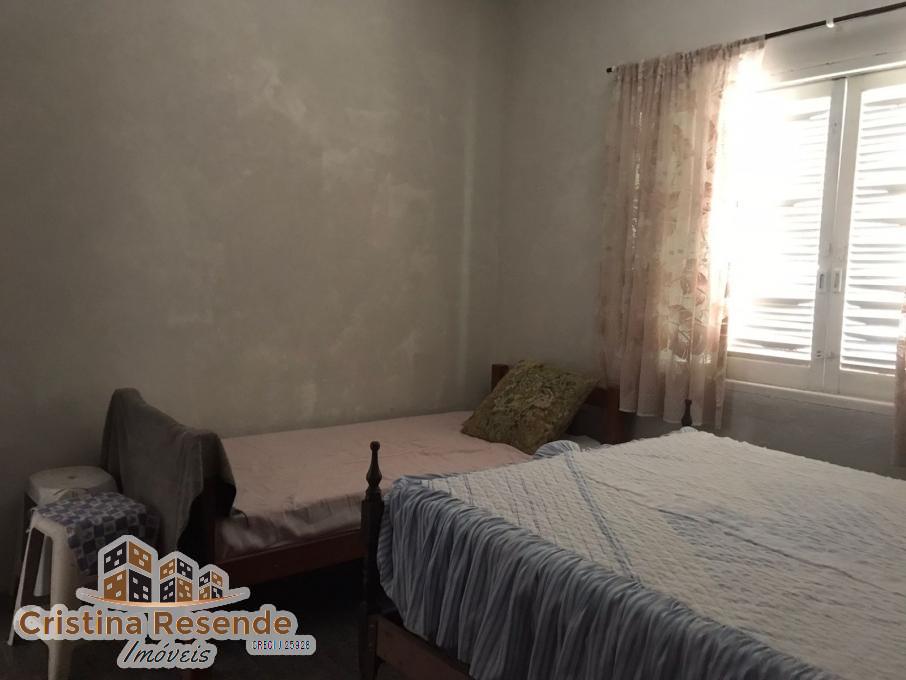 Casa à venda com 4 quartos, 360m² - Foto 12