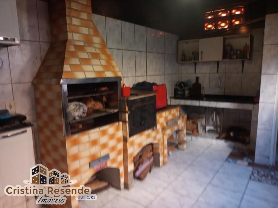 Casa à venda com 3 quartos, 125m² - Foto 1